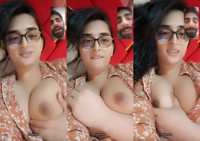 Extremely Cute Paki Girl Boobs