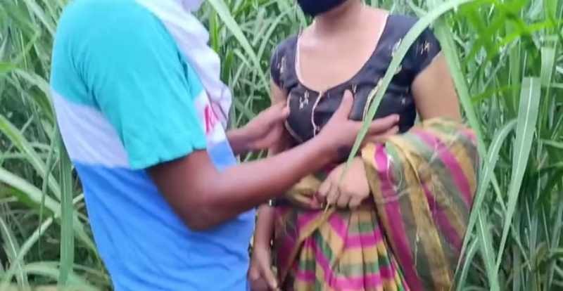 Watch Jungle Me Chudai Bhabhi Ki